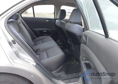 2010 Suzuki Kizashi Se z USA, uszkodzony, nr VIN JS2RF9A36A6101177